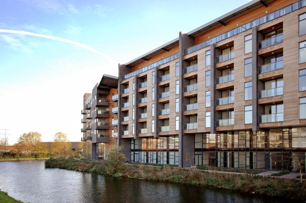Flat #2 — Estate / Building, photo 1