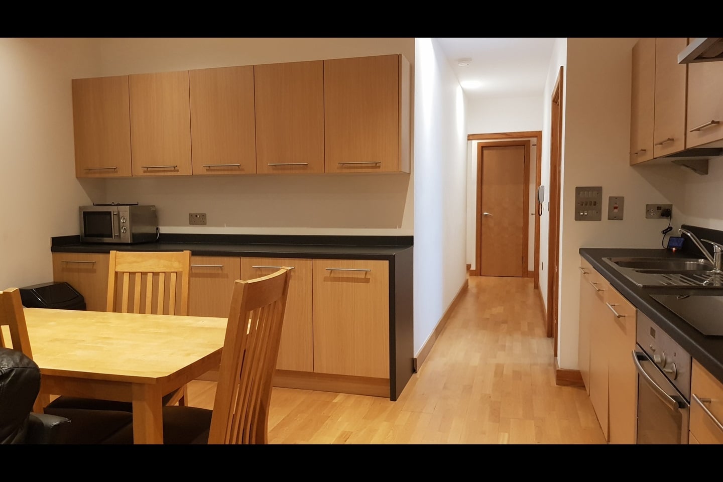 Flat #2 — Kitchen, photo 2